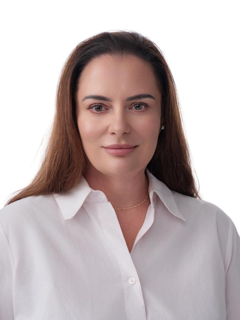 Stanislava Bruncviková, šéfredaktorka a kandidátka v komunálnych voľbách v Rusovciach – portrét pre volebnú kampaň
